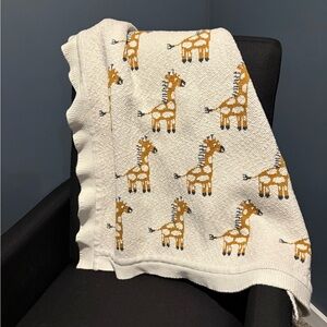 Giraffe Cotton Knit Baby Blanket 100% Cotton Cream Throw Textured Border
